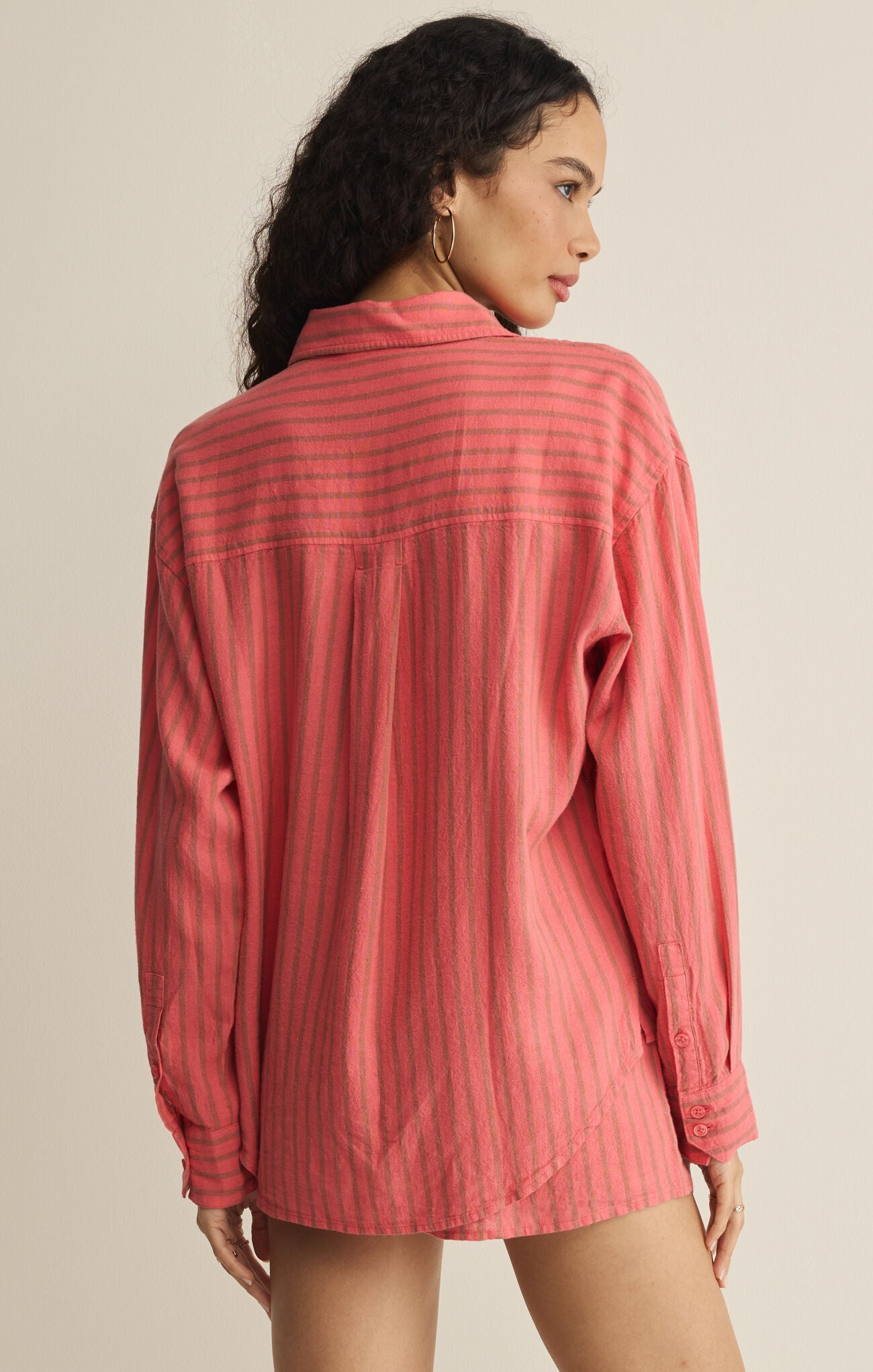 the perfect striped button up
