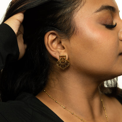 Mehndi Heart Earrings
