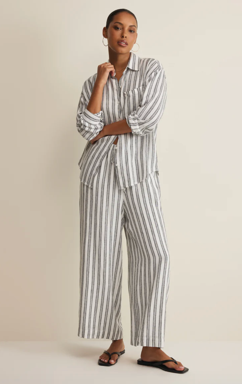 the perfect striped button up